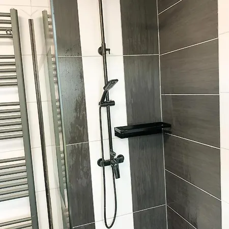 アパート Giovanna