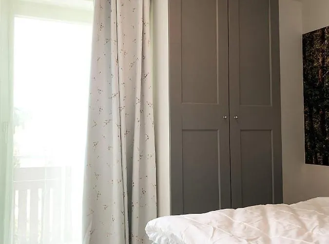 Giovanna דירה רוסהג